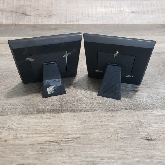 Picture Frames holds 3" x 3" photos black/pewter - Picture 2 of 3